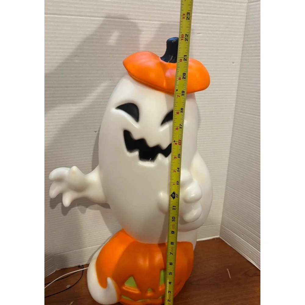 Target Halloween Ghost Blow Mold Light Up Pumpkin Hat Decor 23 Inch 240-43-2967